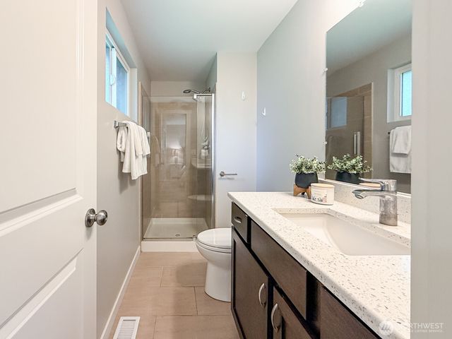 15003 108th Place NE, Bothell, WA 98011