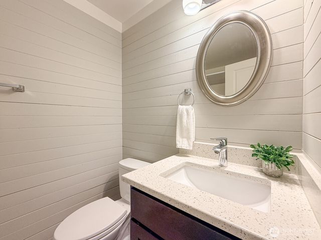 15003 108th Place NE, Bothell, WA 98011