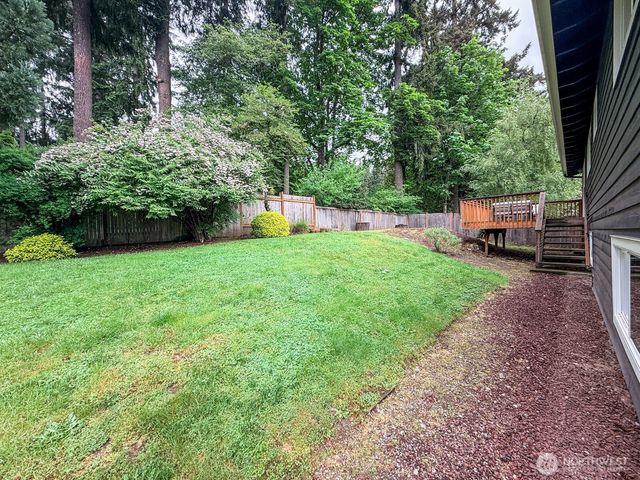 15003 108th Place NE, Bothell, WA 98011