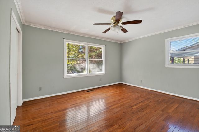 810 Hillside Drive, Gainesville, GA 30501