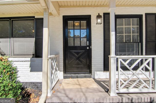 810 Hillside Drive, Gainesville, GA 30501