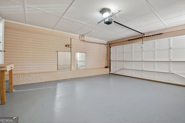 810 Hillside Drive, Gainesville, GA 30501