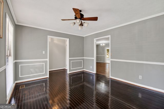 810 Hillside Drive, Gainesville, GA 30501