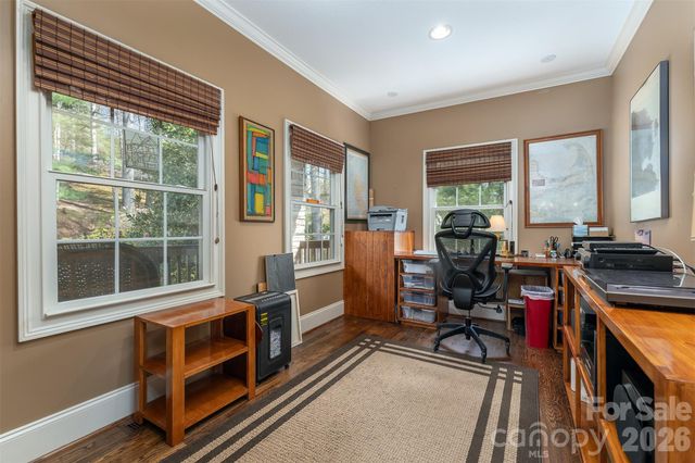 172 Sunny Ridge Road, Hendersonville, NC 28739