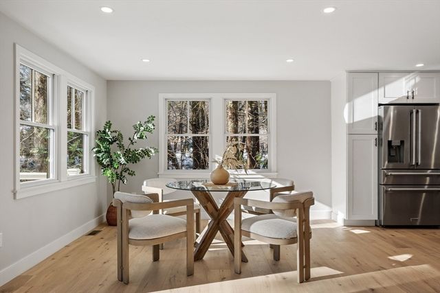 34 Woodcrest Road, Boxford, MA 01921