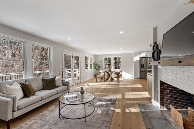 34 Woodcrest Road, Boxford, MA 01921