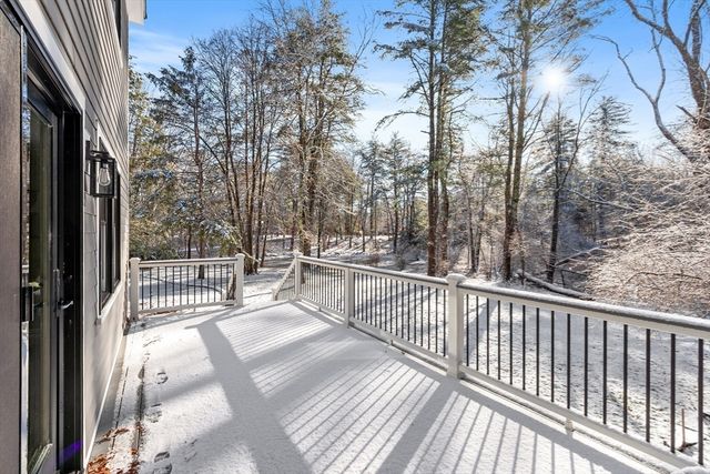 34 Woodcrest Road, Boxford, MA 01921