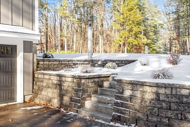 34 Woodcrest Road, Boxford, MA 01921