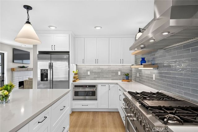 19182 Lindsay Lane, Huntington Beach, CA 92646