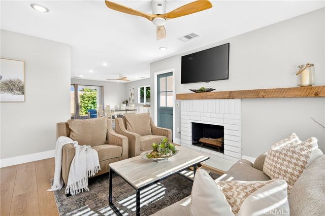 19182 Lindsay Lane, Huntington Beach, CA 92646