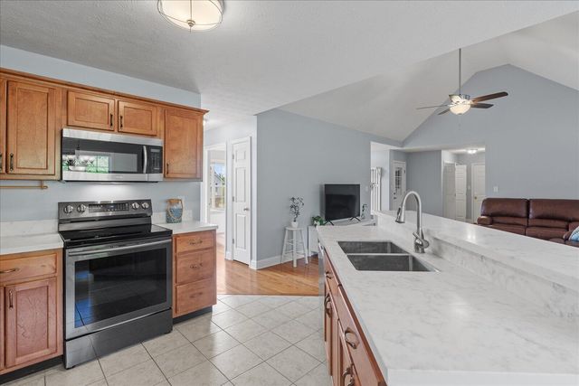 48 J D Drive, Chickamauga, GA 30707