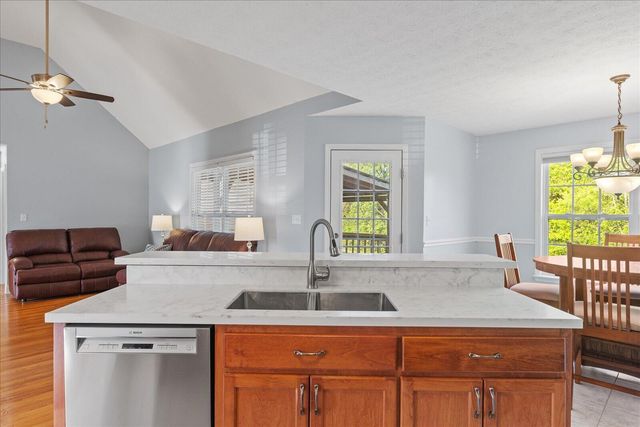 48 J D Drive, Chickamauga, GA 30707