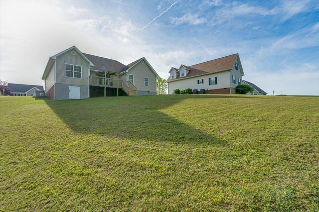 48 J D Drive, Chickamauga, GA 30707
