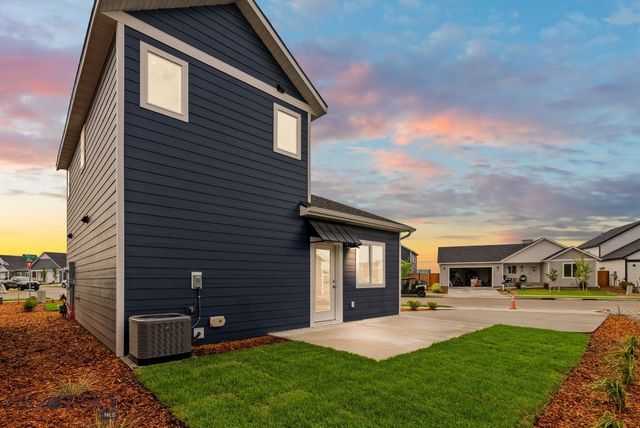 758 Thrice Loop, Belgrade, MT 59714