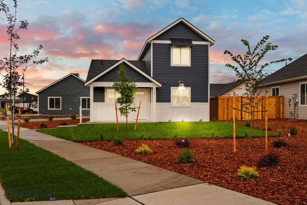 758 Thrice Loop, Belgrade, MT 59714