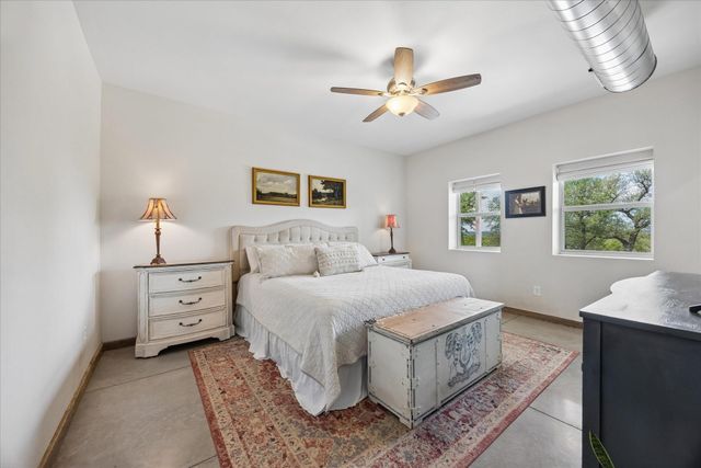 6411 W Fitzhugh RD, Dripping Springs, TX 78620