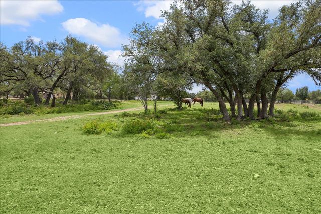 6411 W Fitzhugh RD, Dripping Springs, TX 78620