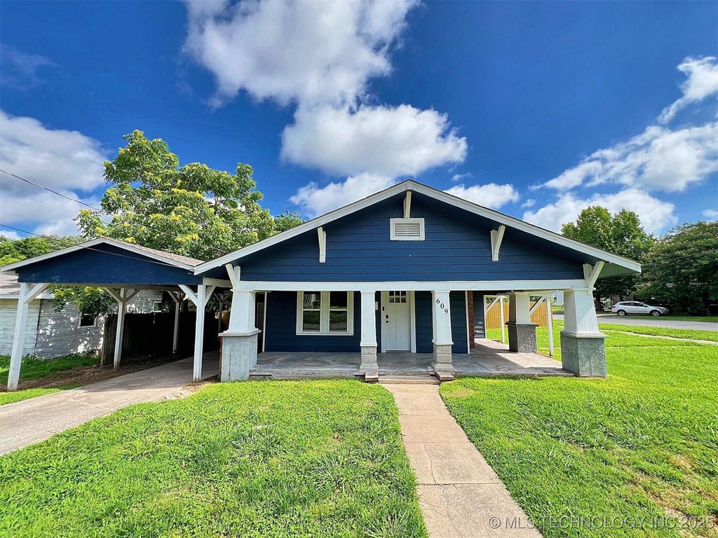 609 E Ward Street, Tahlequah, OK 74464