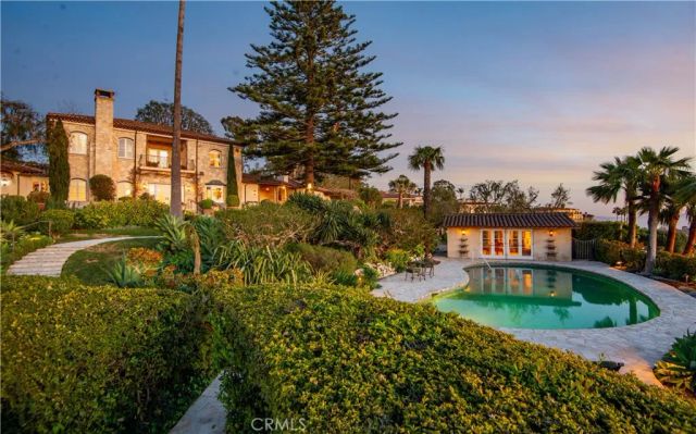 1412 Lower Paseo La Cresta, Palos Verdes Estates, CA 90274