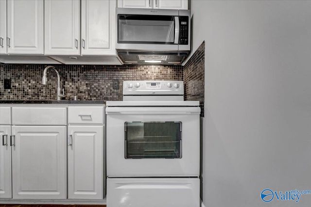 4802 Cottonwood Drive NW, Huntsville, AL 35810