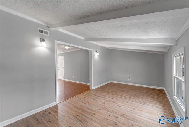 4802 Cottonwood Drive NW, Huntsville, AL 35810