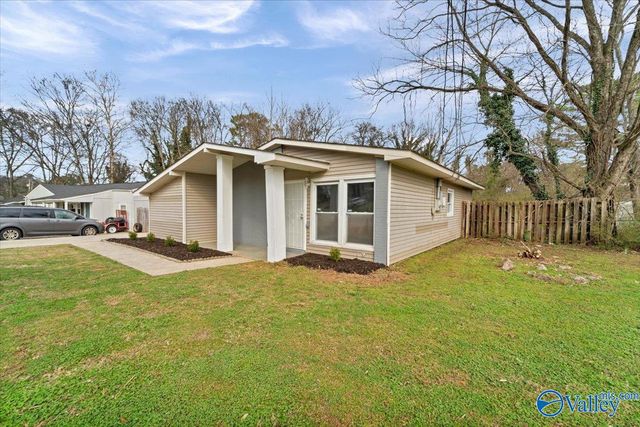 4802 Cottonwood Drive NW, Huntsville, AL 35810