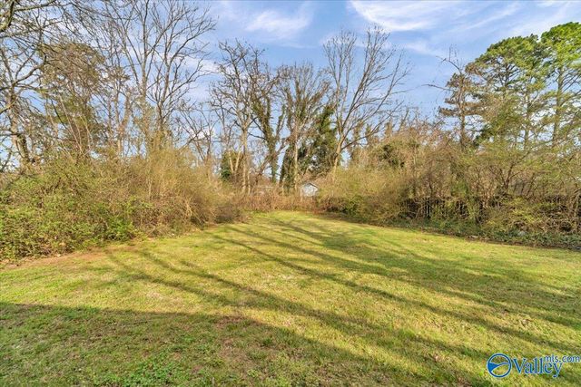 4802 Cottonwood Drive NW, Huntsville, AL 35810