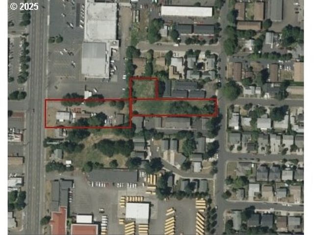 2706 Se 122ND Ave, Portland, OR 97236