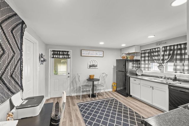 806 5th Avenue, Frankfort, KY 40601