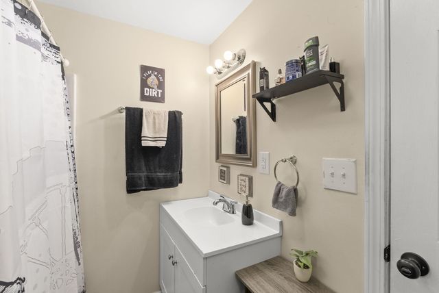 806 5th Avenue, Frankfort, KY 40601