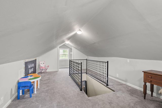 806 5th Avenue, Frankfort, KY 40601