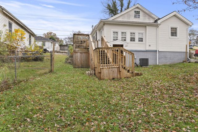 806 5th Avenue, Frankfort, KY 40601