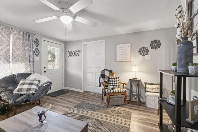 806 5th Avenue, Frankfort, KY 40601