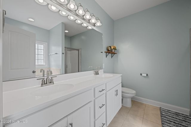 1010 Bluewater Boulevard, New Bern, NC 28562