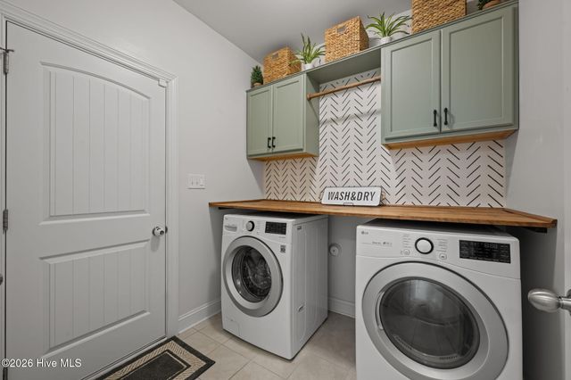 1010 Bluewater Boulevard, New Bern, NC 28562