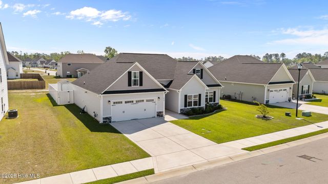 1010 Bluewater Boulevard, New Bern, NC 28562