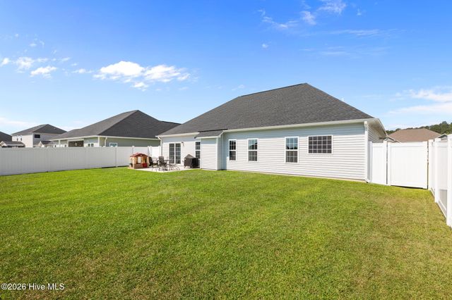 1010 Bluewater Boulevard, New Bern, NC 28562