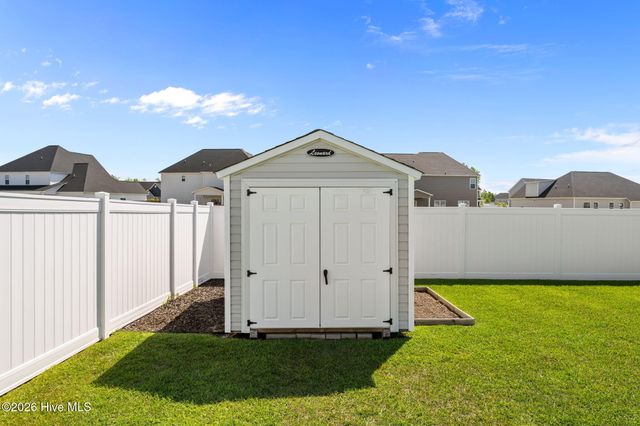 1010 Bluewater Boulevard, New Bern, NC 28562