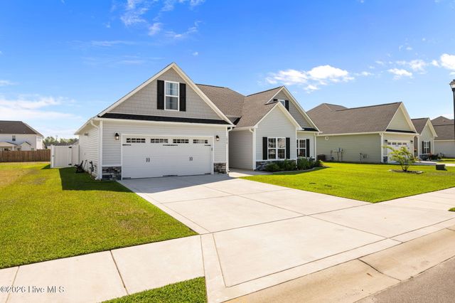 1010 Bluewater Boulevard, New Bern, NC 28562