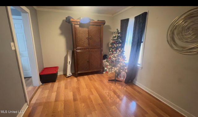 2930 Greenview Drive, Jackson, MS 39212