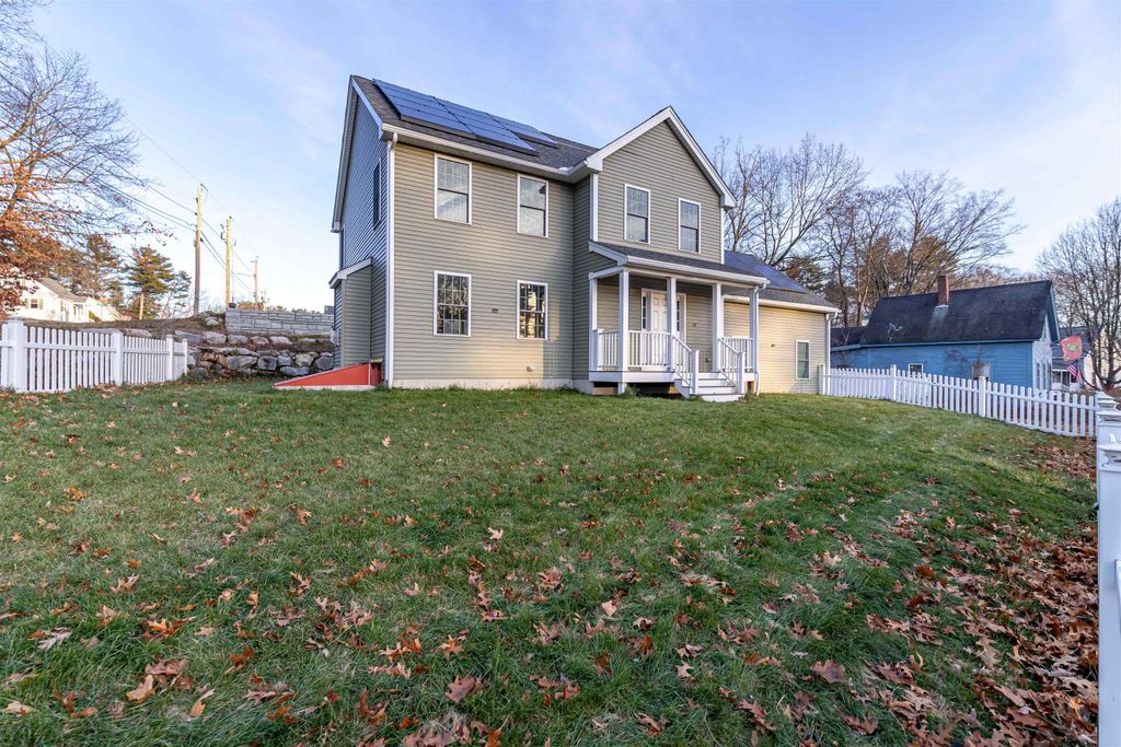 29 Derry Street, Hudson, NH 03051