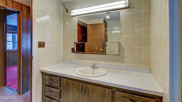 125 Cherry Street, Gloversville, NY 12078