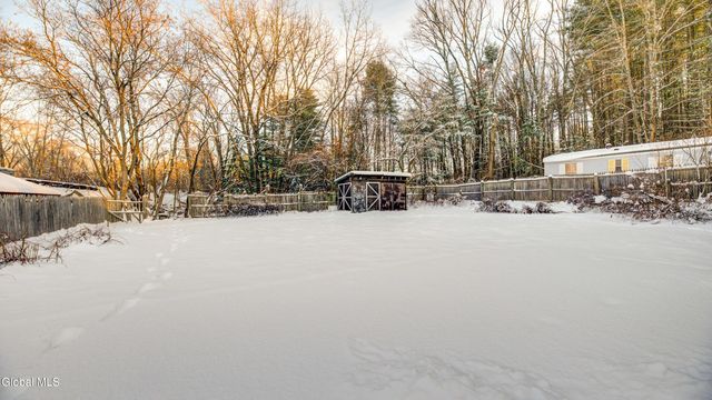 125 Cherry Street, Gloversville, NY 12078