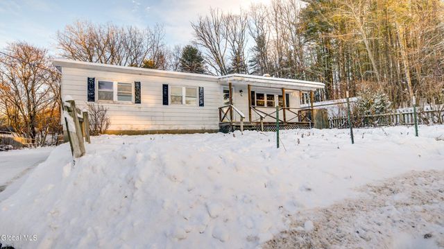 125 Cherry Street, Gloversville, NY 12078