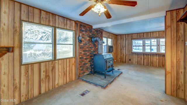 125 Cherry Street, Gloversville, NY 12078