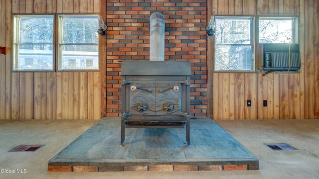 125 Cherry Street, Gloversville, NY 12078