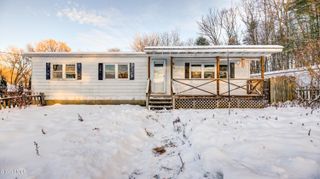 125 Cherry Street, Gloversville, NY 12078