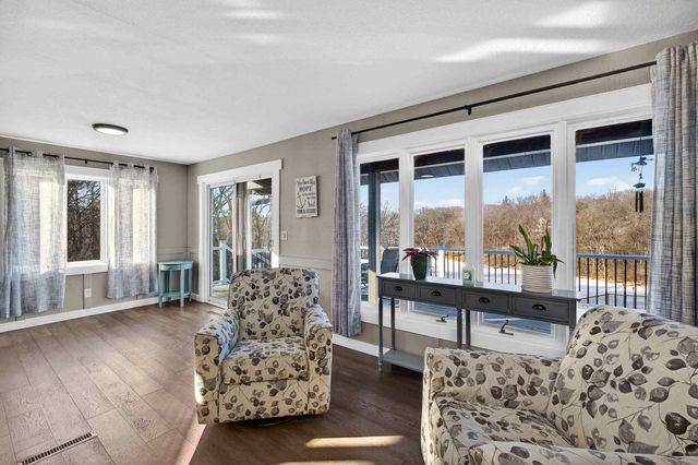 11700 61st Avenue, Blue Grass, IA 52726