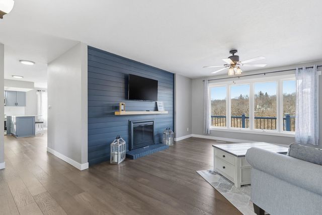 11700 61st Avenue, Blue Grass, IA 52726