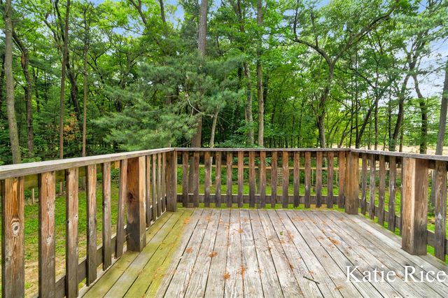 7565 Durham Road, Whitehall, MI 49461